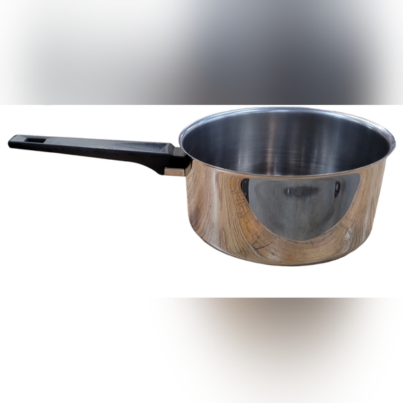 Stainless Steel Made in France Pot or Sause Pan - Picture 4 of 7